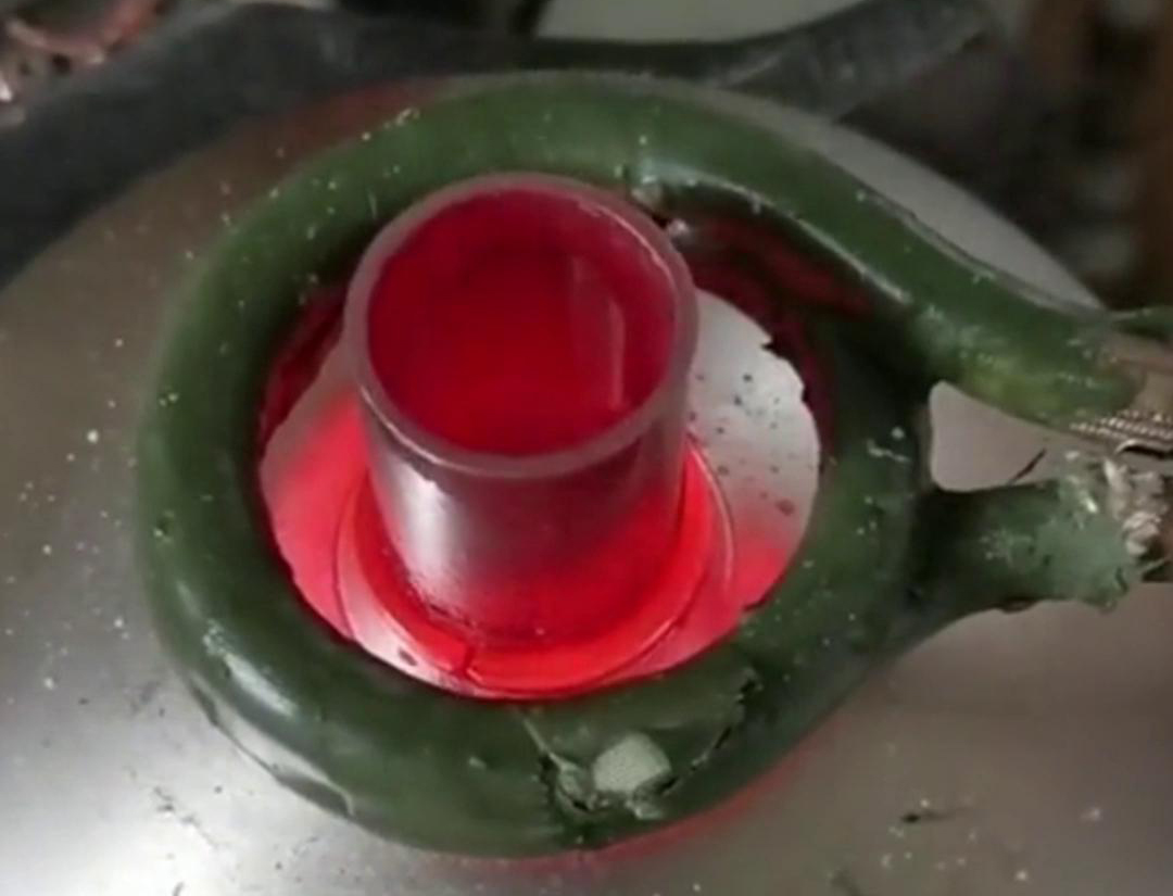 高頻焊機，不單純只是焊接銅管鋁管，還可以焊接不銹鋼鐵更各類異種金屬釬焊