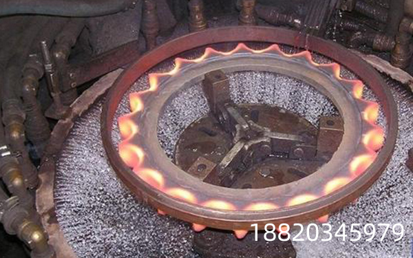 中高頻淬火機(jī)床淬火過程