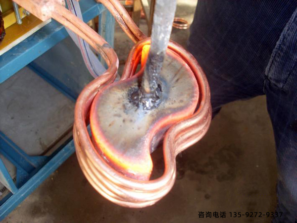 高頻加熱機(jī) 高頻加熱機(jī)